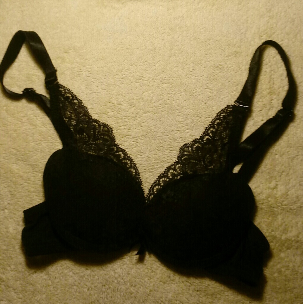 Beautiful Black Lace Brazerre